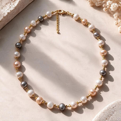 Collier en perles de culture d’eau douce multicolores – Blanc, rose poudré et gris