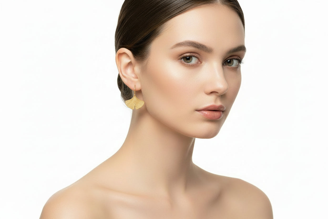 Boucles d'oreilles crochet ginkgo doré