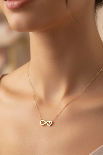 Collier doré double cœur infini