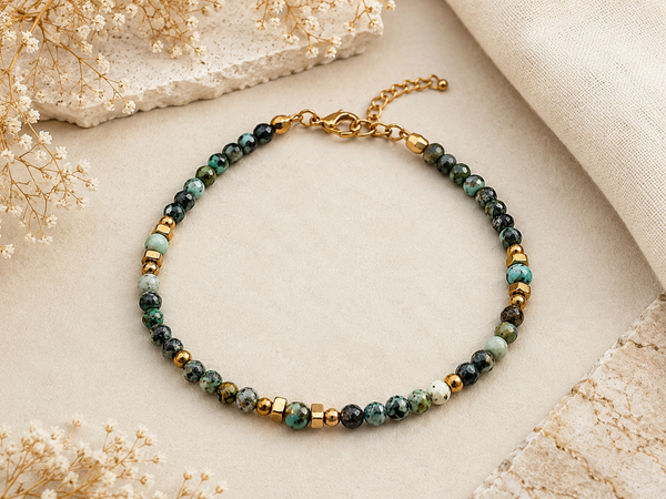 Bracelet turquoise africaine facetté doré