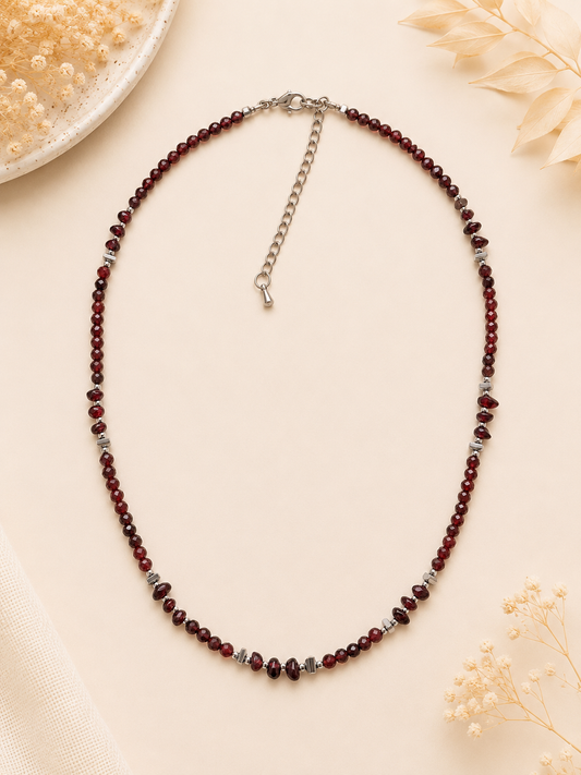 Collier en Grenat Naturel – Confiance, Courage & Énergie