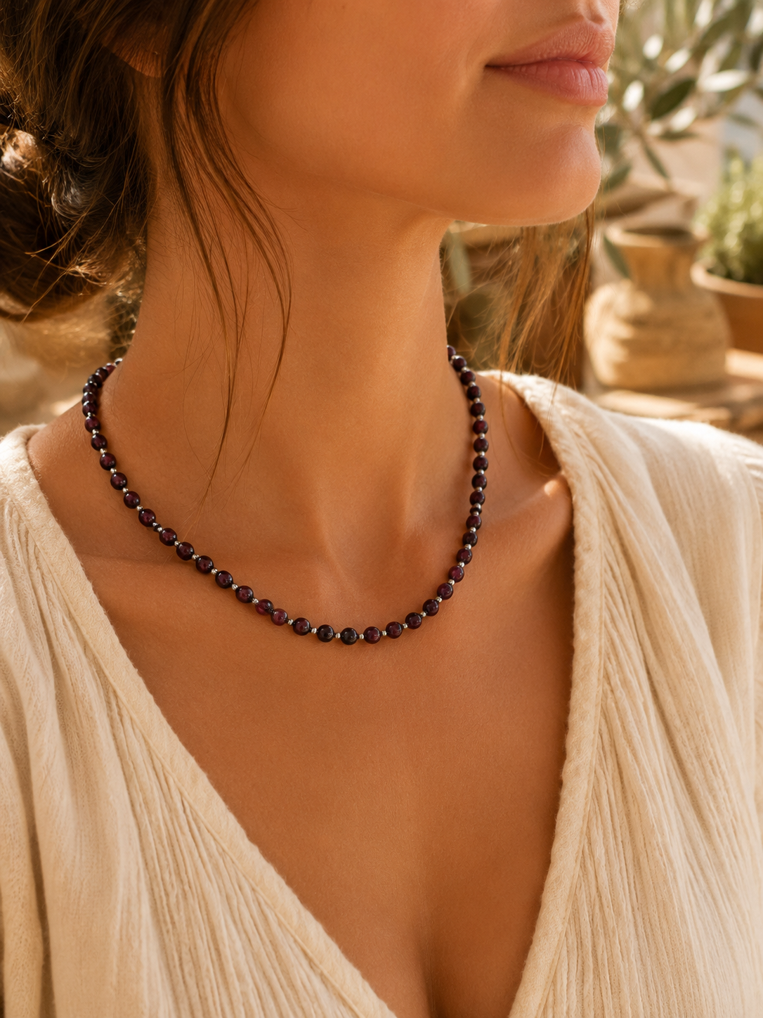 Collier Grenat Naturel – Élégance & Énergie - Doré