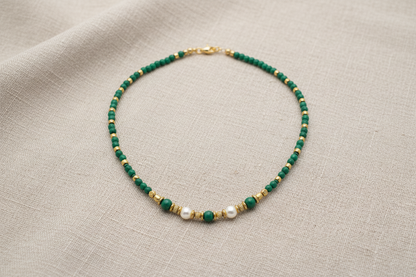 ✨ Collier Tess Malachite & Perle d’Eau Douce – Création Artisanale ✨